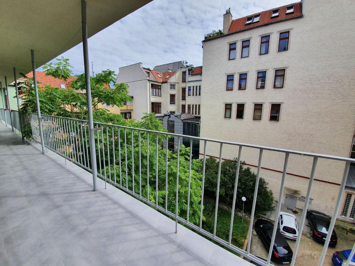 Sonya Apartment Wroclaw Ngoại thất bức ảnh